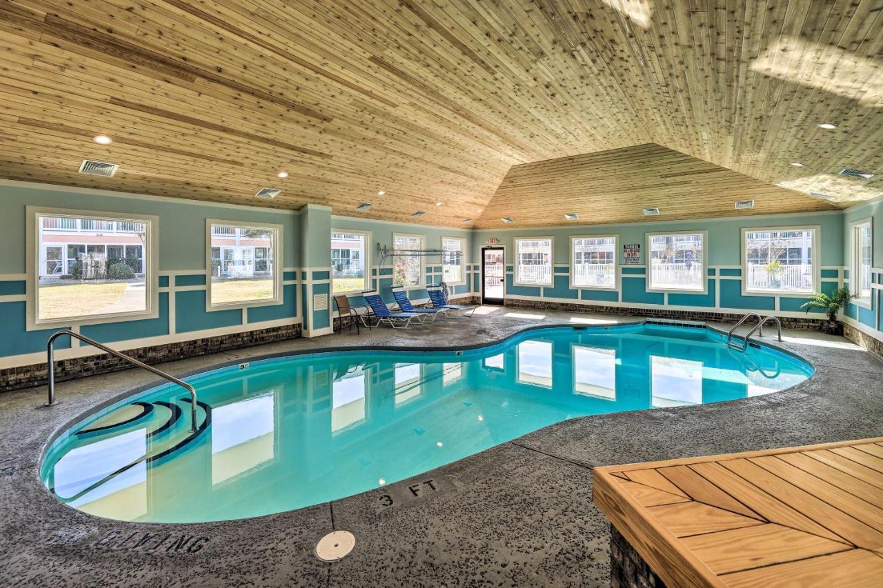 With Indoor Pool And Access! * Emerald Isle